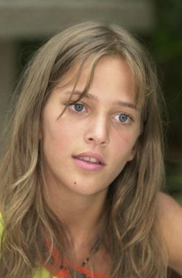 luisana_lopilato_by_lulorelopi-d63ller.jpg