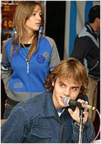 LB-rebelde-way-1695833-350-500.jpg