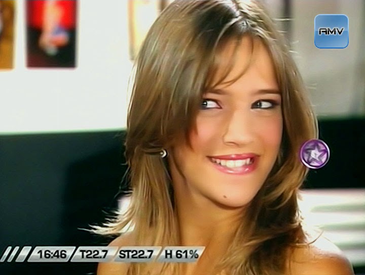 125930177_tduid1046_AustinMiushiVids_Luisana_Lopilato_LosSecretosDePapa_15_2004_11_123_397lo.jpg