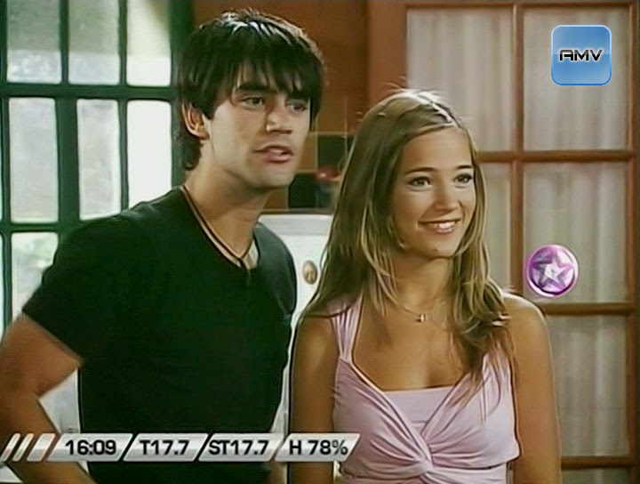 125947865_tduid1046_AustinMiushiVids_Luisana_Lopilato_LosSecretosDePapa_15_2004_22_123_195lo.jpg