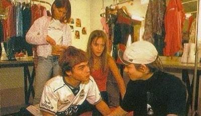 normal_Backstage_-_Gran_Rex_2002.jpg