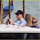 michael-buble-luisana-lopilato-venice-vacation-07.jpg